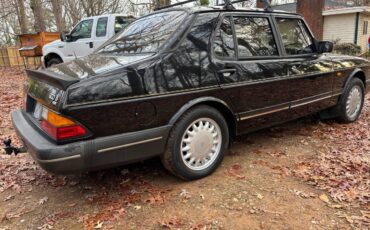 Saab-900s-1992-black-10