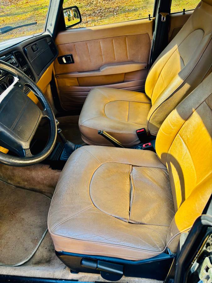Saab-900s-1992-black-7