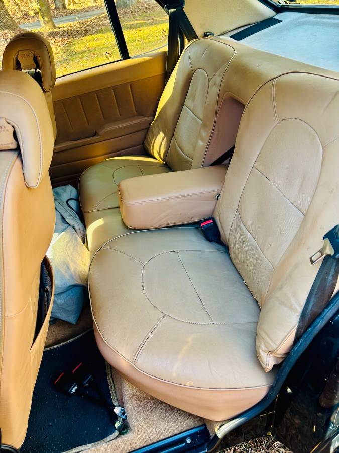 Saab-900s-1992-black-8