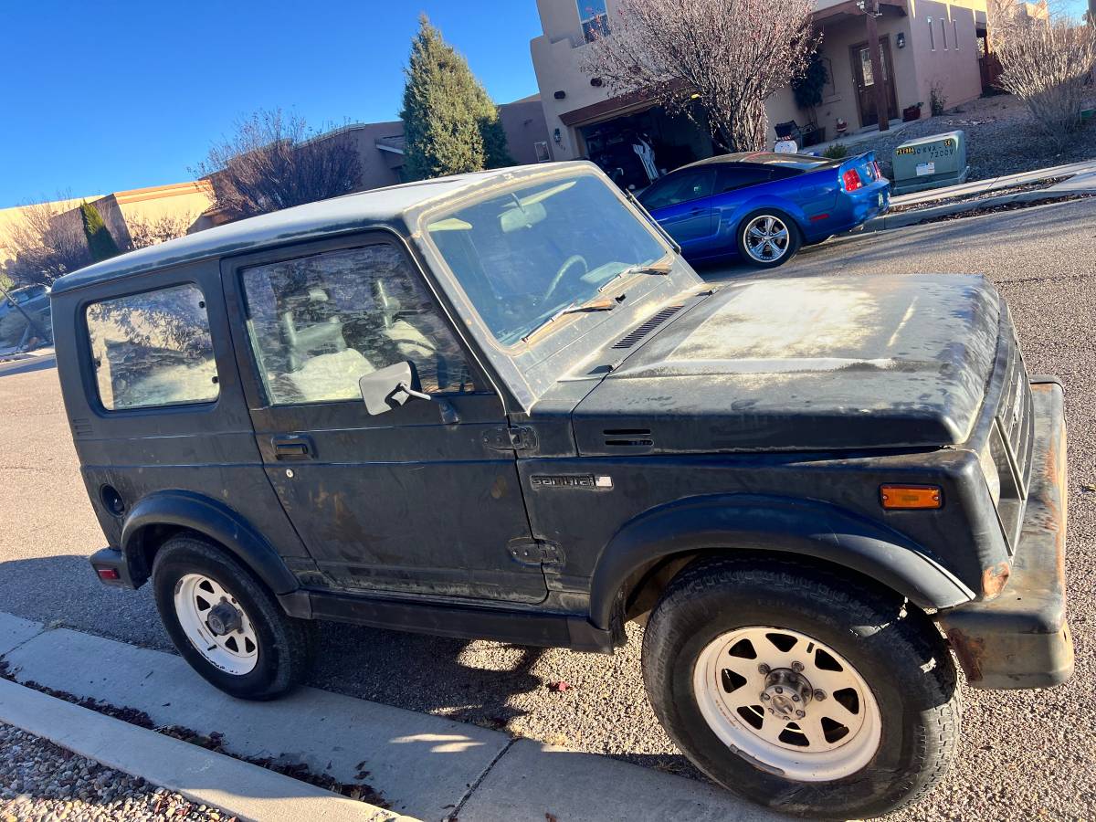 Samurai-suzuki-1986-black-3