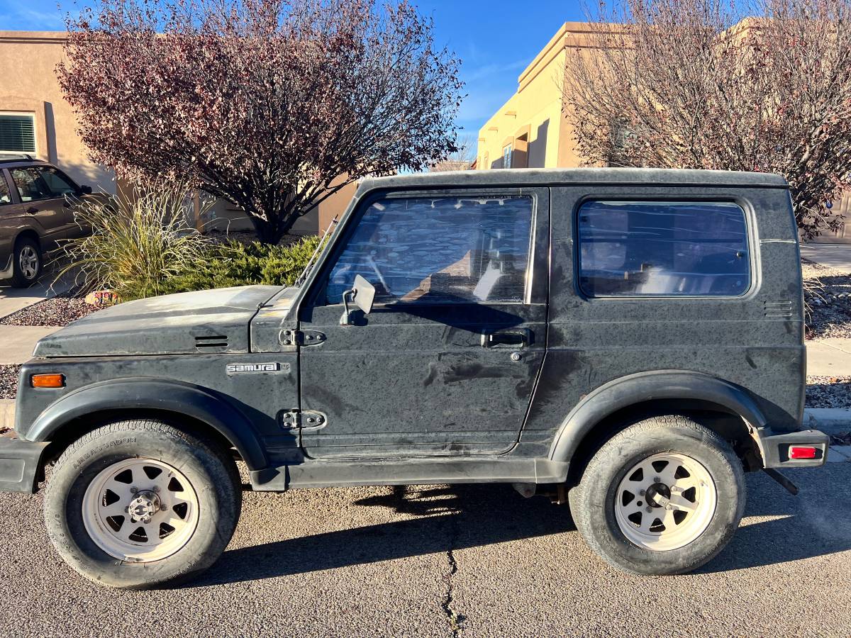 Samurai-suzuki-1986-black