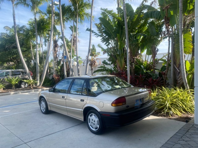 Saturn-S-Series-1995-Sedan-5