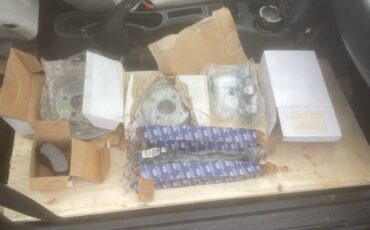 Saturn-sc-1-1996-purple