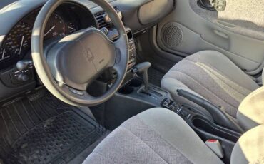 Saturn-sl2-1996-white-2