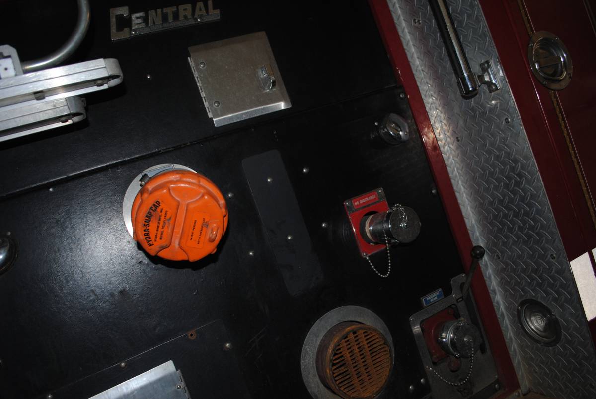 Spartan-central-states-fire-truck-cummins-diesel-1992-12