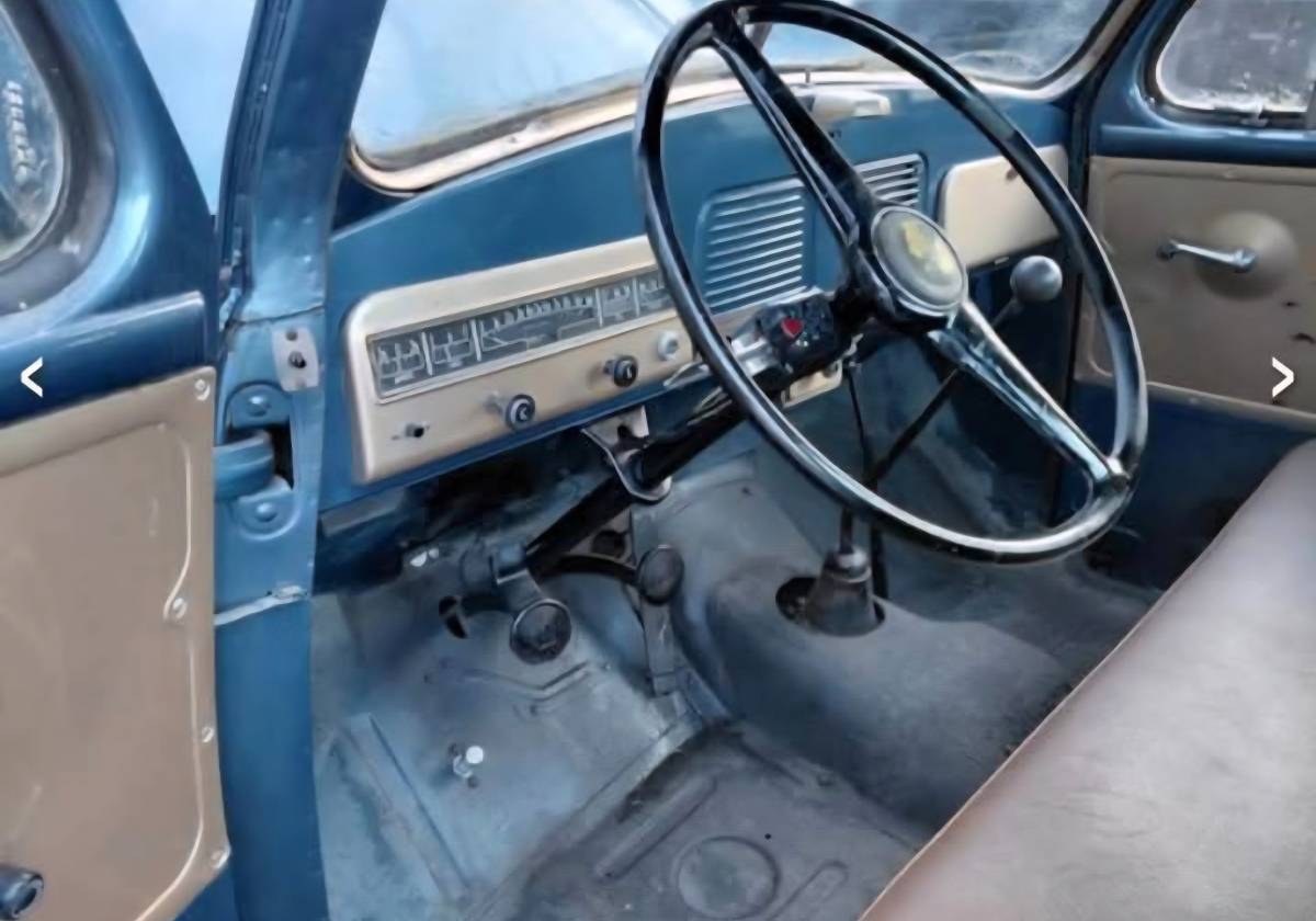 Studebaker-1-ton-truck-1951-12