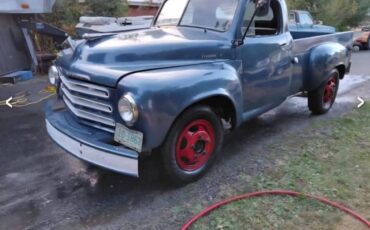 Studebaker-1-ton-truck-1951-2