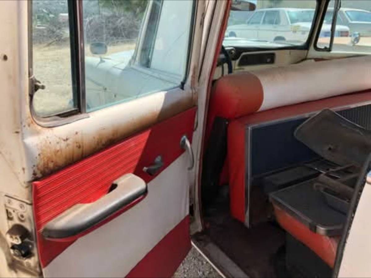 Studebaker-1957-white-6