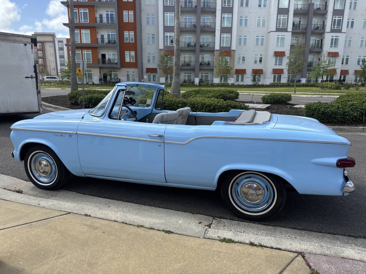 Studebaker-1960-Coupe-2