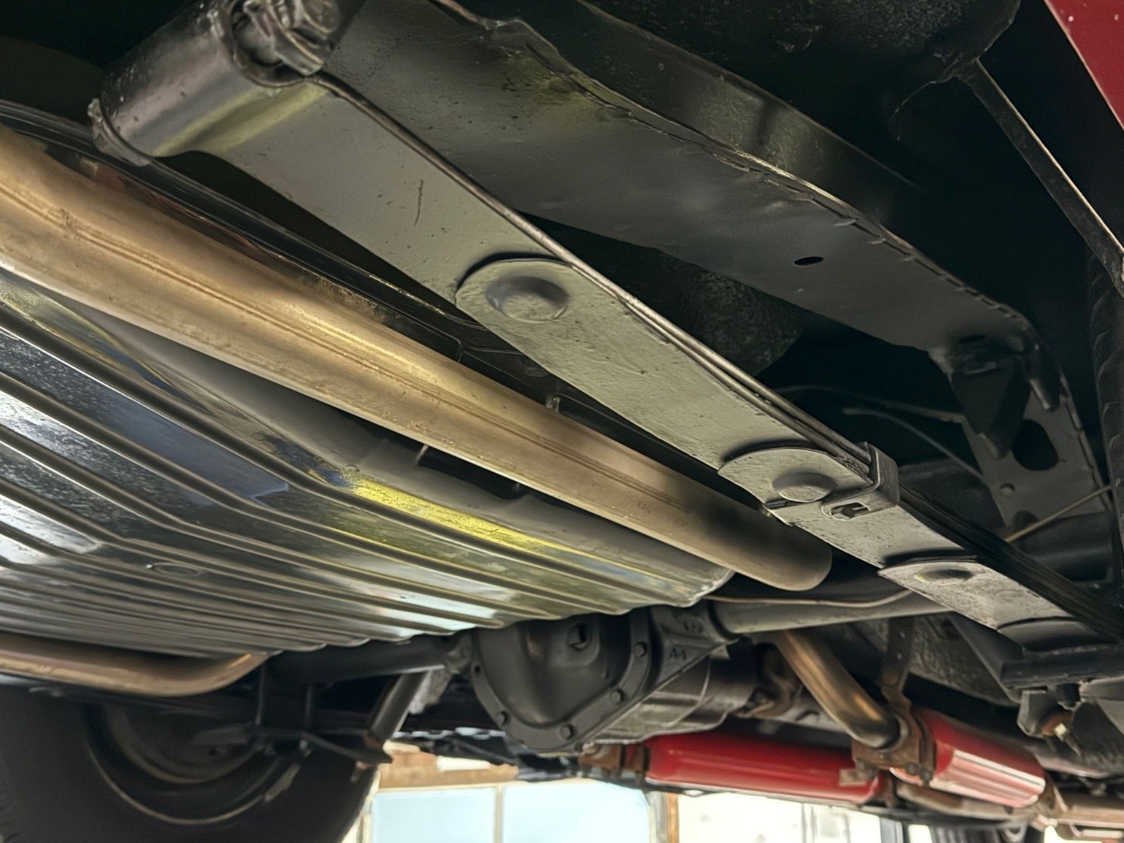 Studebaker-Gran-Turismo-1963-Coupe-35