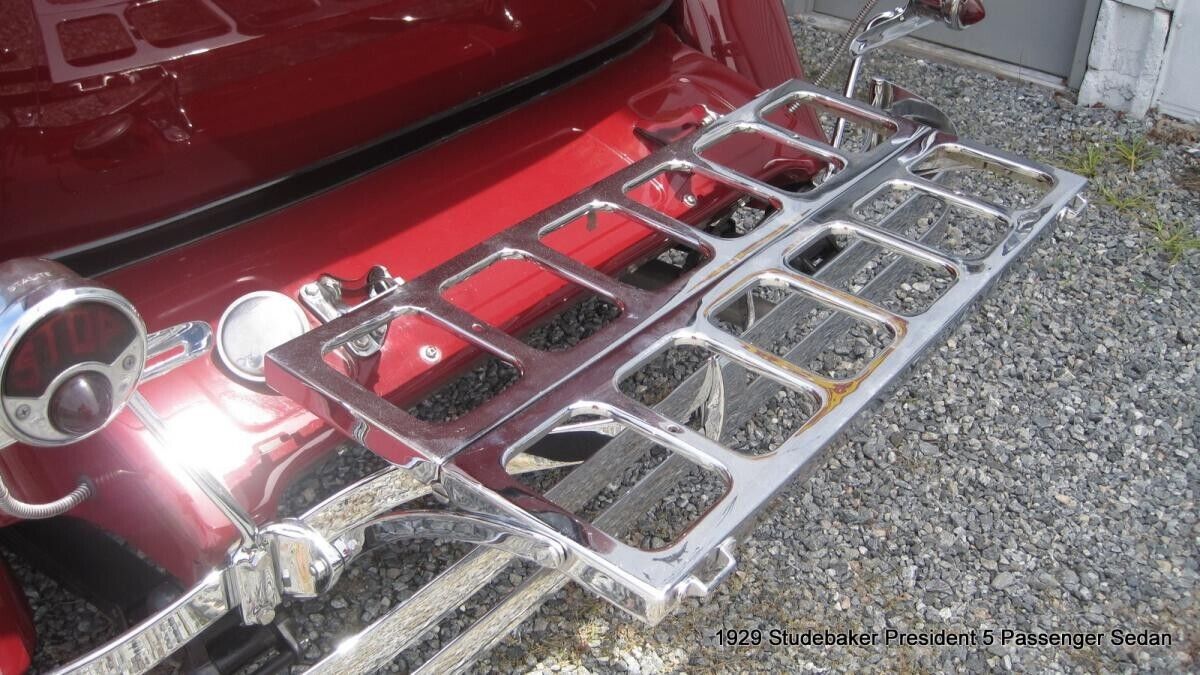 Studebaker-President-Eight-1929-Sedan-18