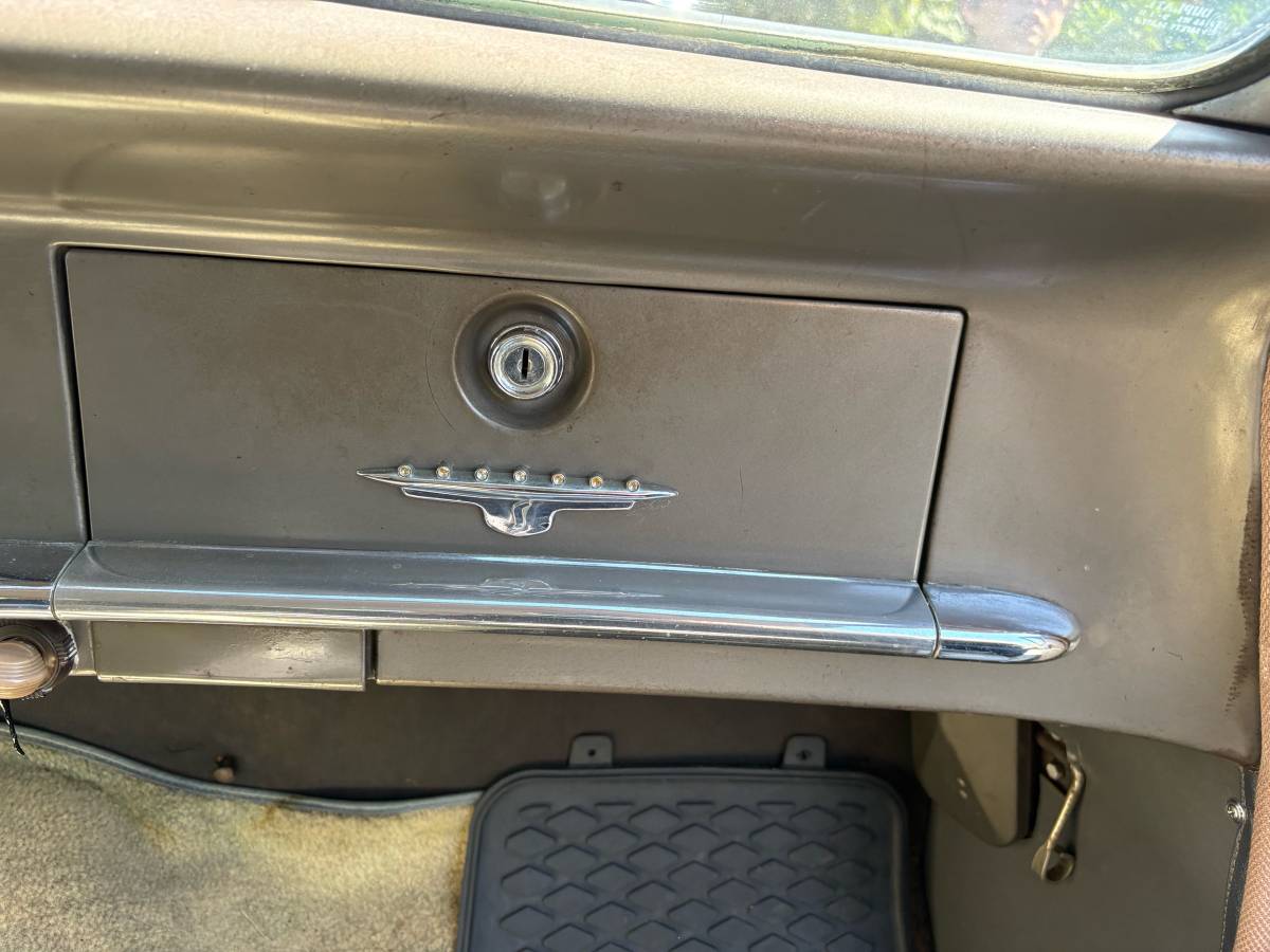 Studebaker-champion-1950-blue-11