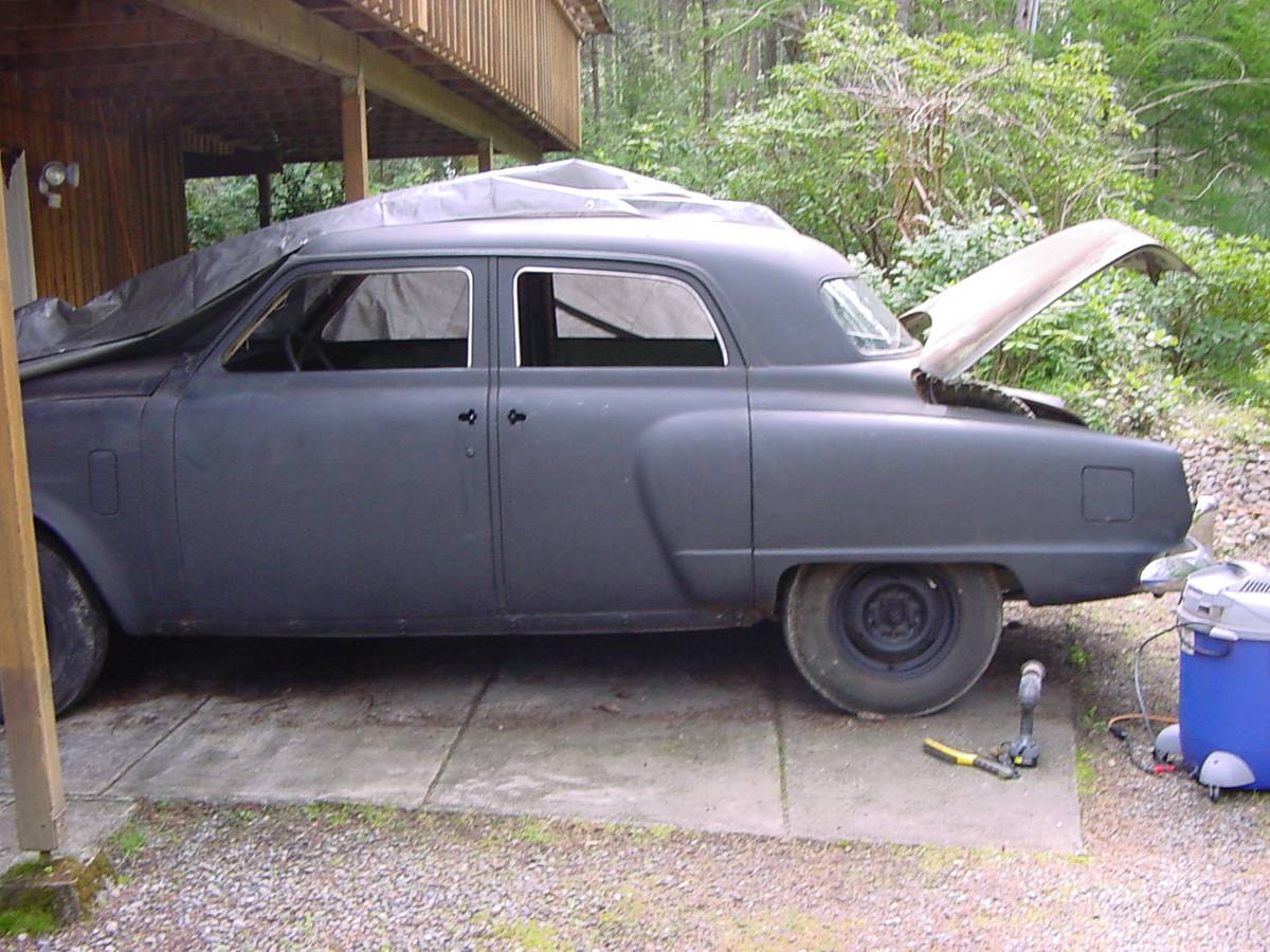 Studebaker-champion-1951-black
