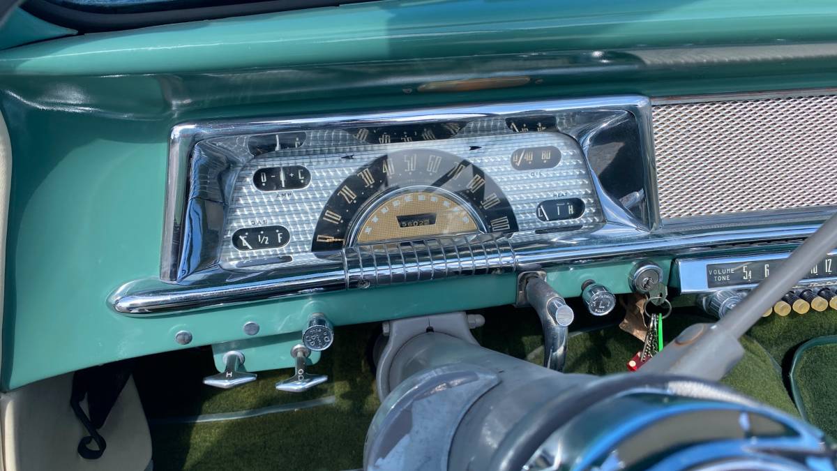 Studebaker-champion-1952-green-29