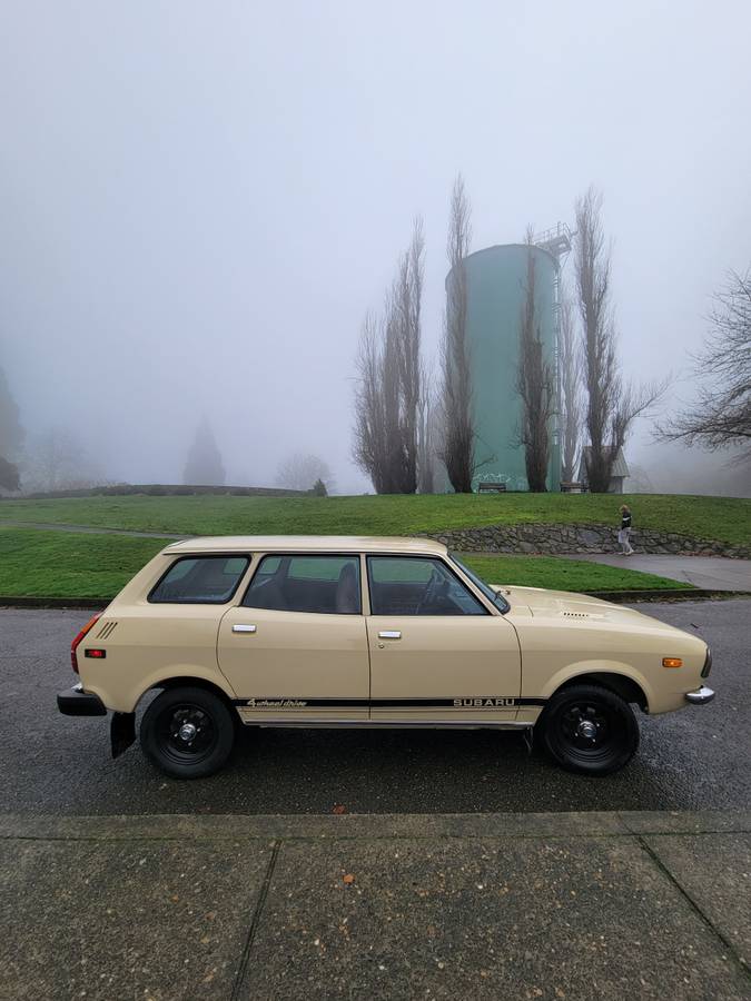 Subaru-dl-wagon-4x4-1979-brown-10
