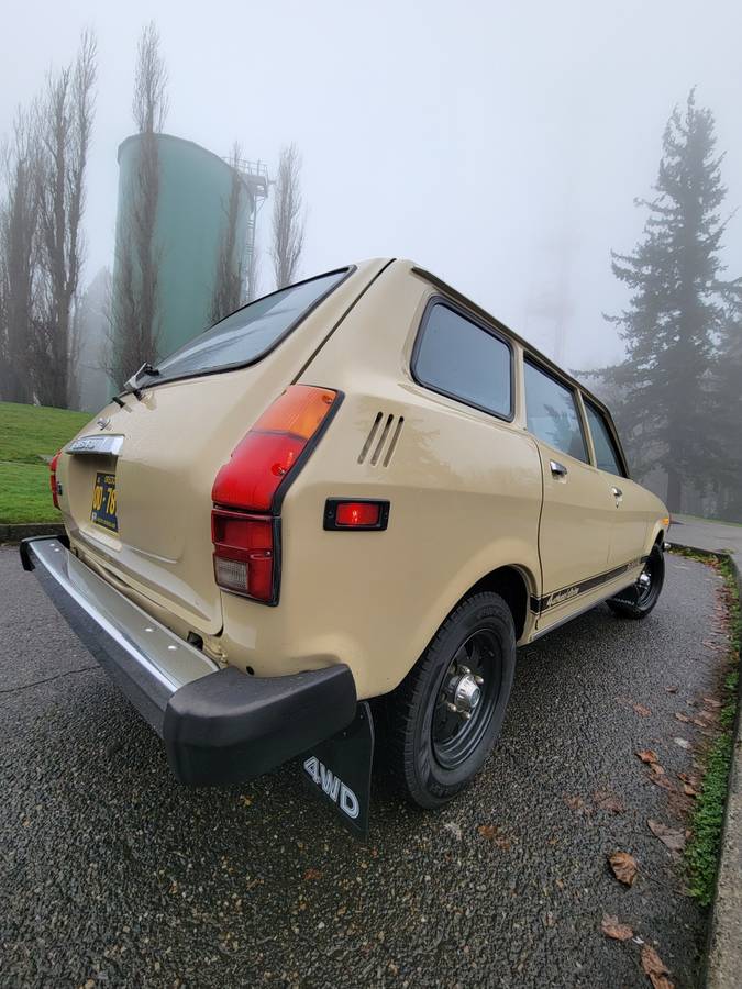 Subaru-dl-wagon-4x4-1979-brown-11