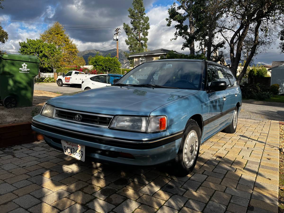 Subaru-legacy-1990-blue-1