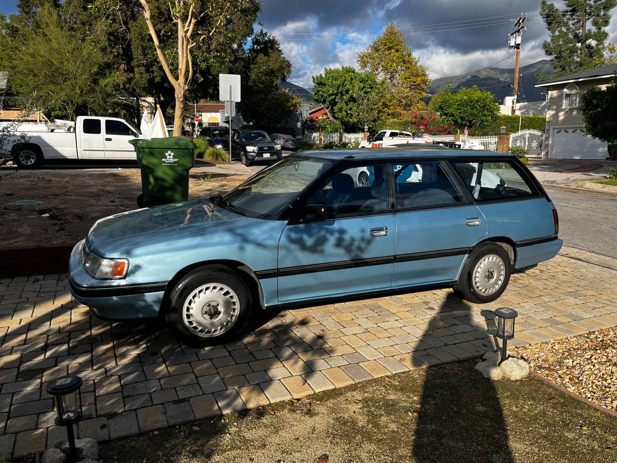 Subaru-legacy-1990-blue-3