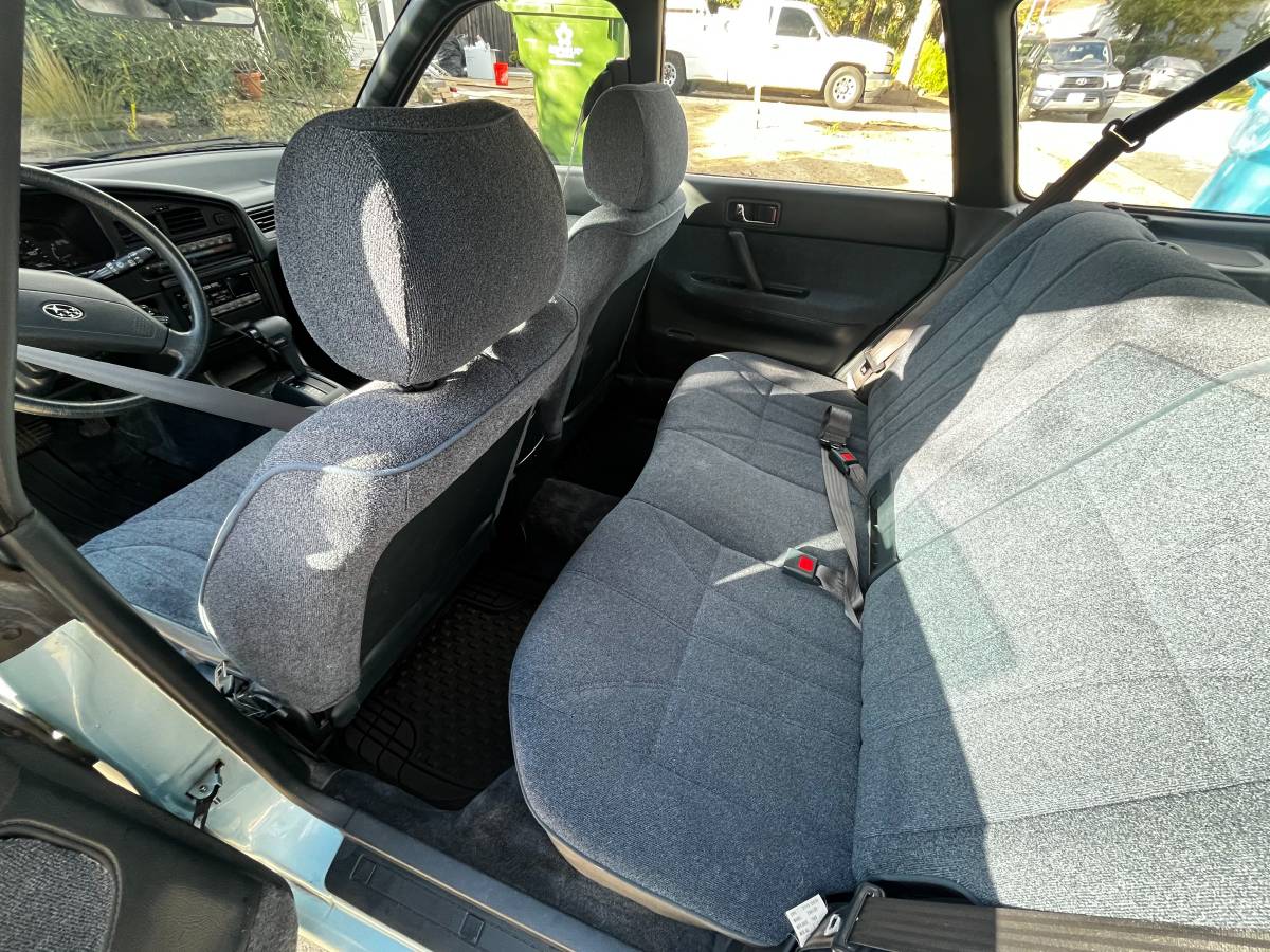 Subaru-legacy-1990-blue-9