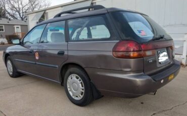 Subaru-legacy-wagon-1995-11
