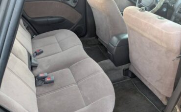 Subaru-legacy-wagon-1995-14