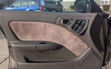 Subaru-legacy-wagon-1995-19