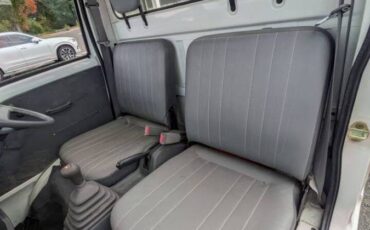 Subaru-sambar-1991-white-5