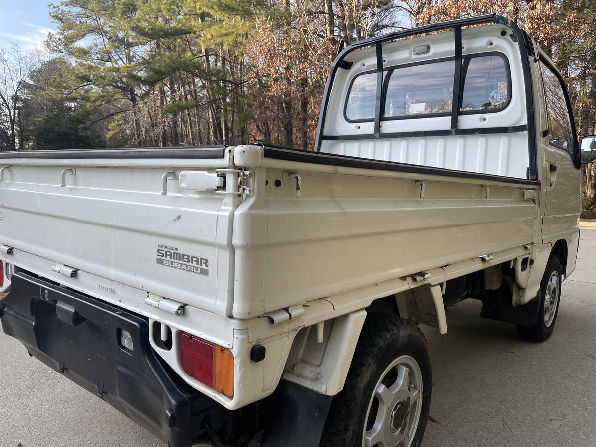 Subaru-sambar-1993-white-11