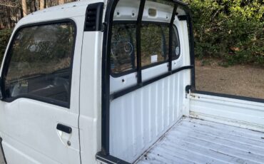 Subaru-sambar-1993-white-3