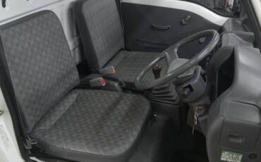 Subaru-sambar-1993-white-9