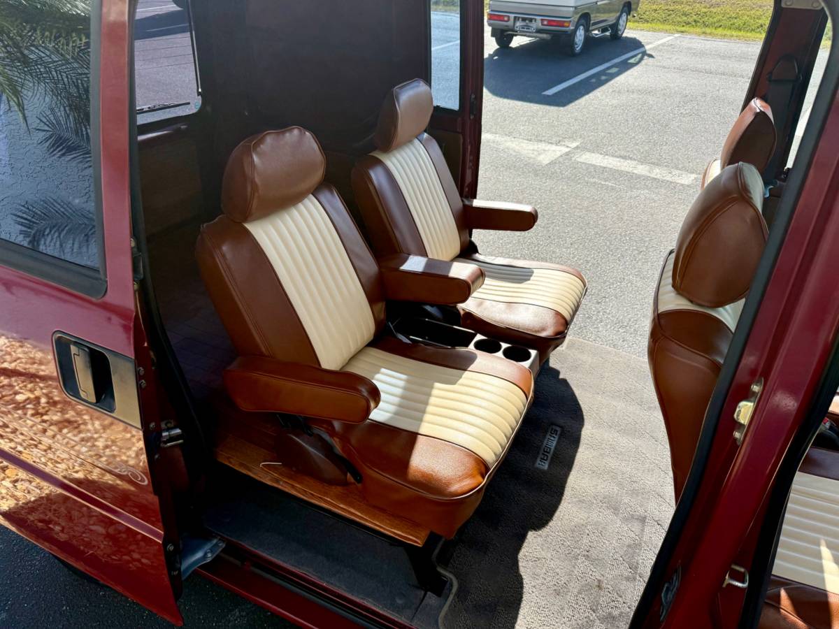 Subaru-sambar-1995-red-13