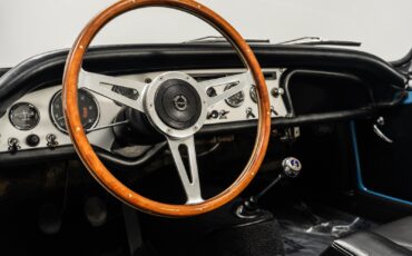 Sunbeam-1961-Coupe-12