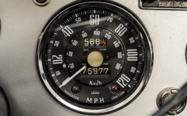 Sunbeam-1961-Coupe-21