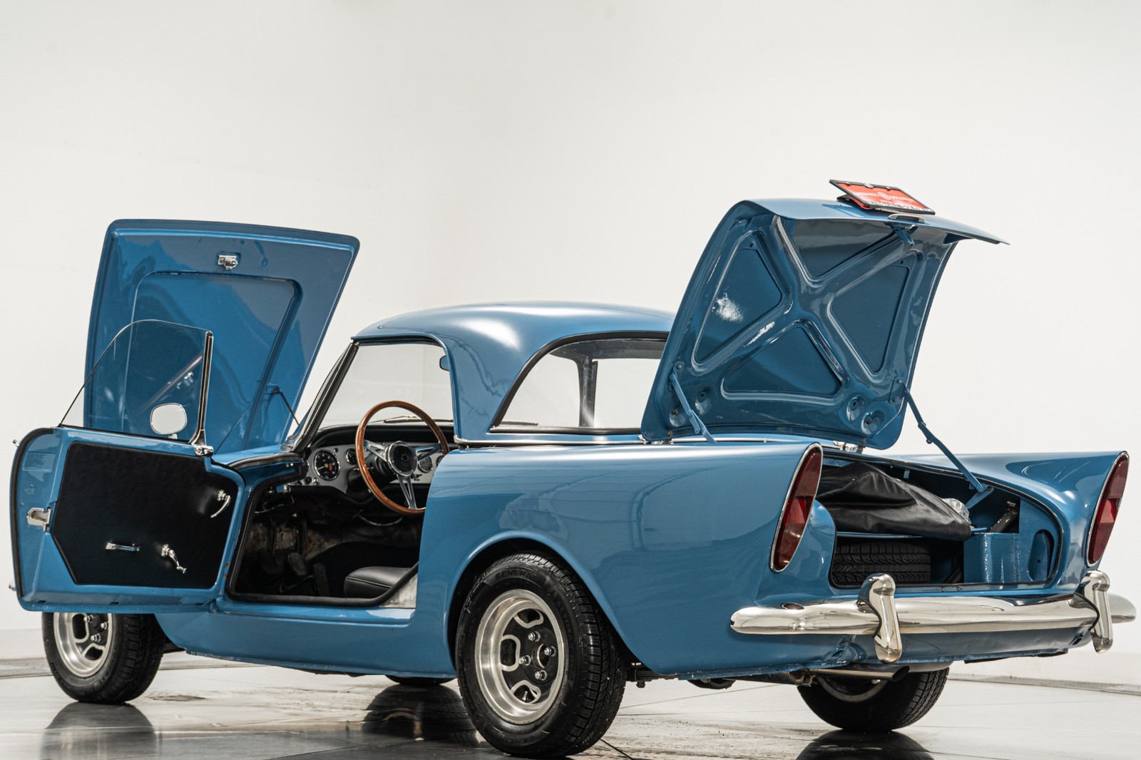 Sunbeam-1961-Coupe-30