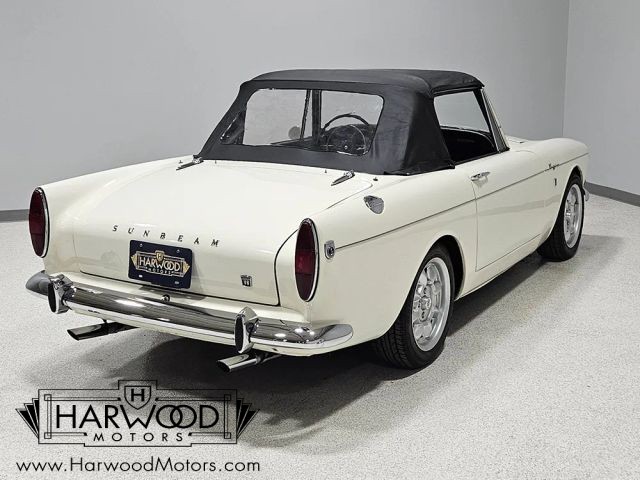 Sunbeam-1965-Convertible-10