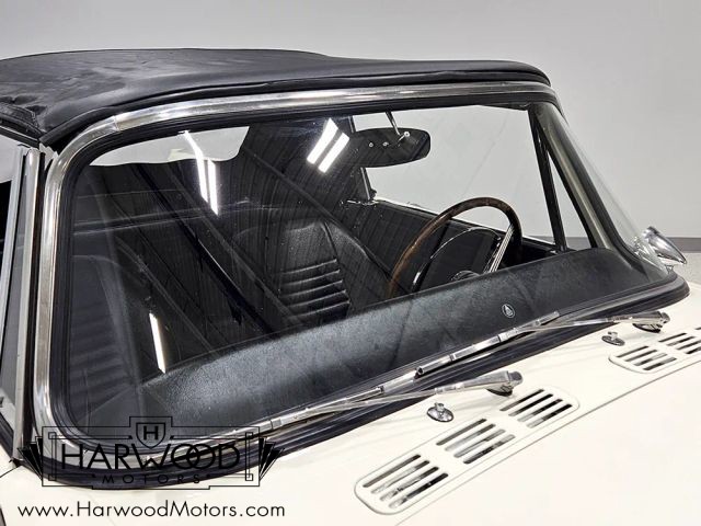 Sunbeam-1965-Convertible-29