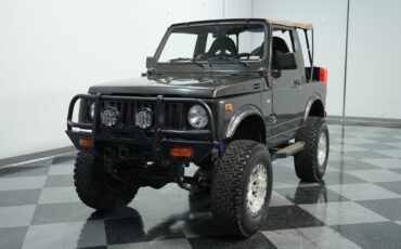 Suzuki-Jimny-1982-SUV-16