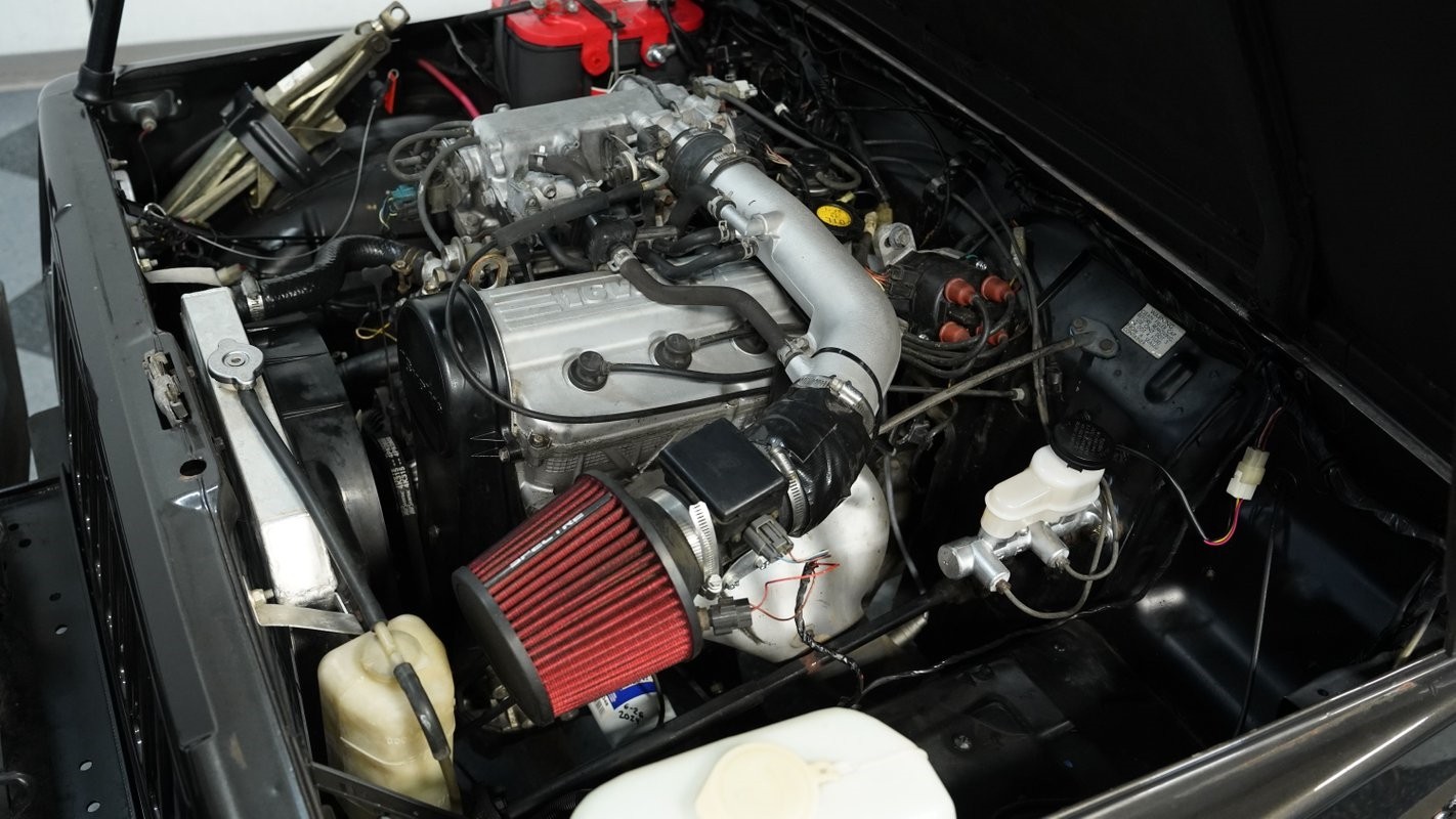 Suzuki-Jimny-1982-SUV-29