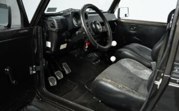 Suzuki-Jimny-1982-SUV-4