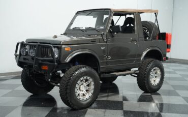 Suzuki-Jimny-1982-SUV-6