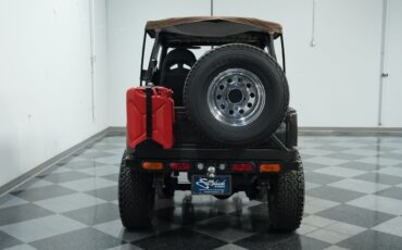 Suzuki-Jimny-1982-SUV-9