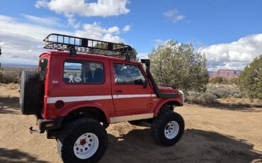 Suzuki-Samurai-1987-SUV-13