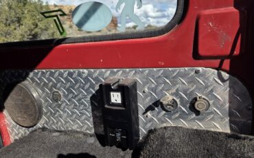 Suzuki-Samurai-1987-SUV-4