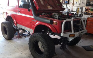 Suzuki-Samurai-1987-SUV-8