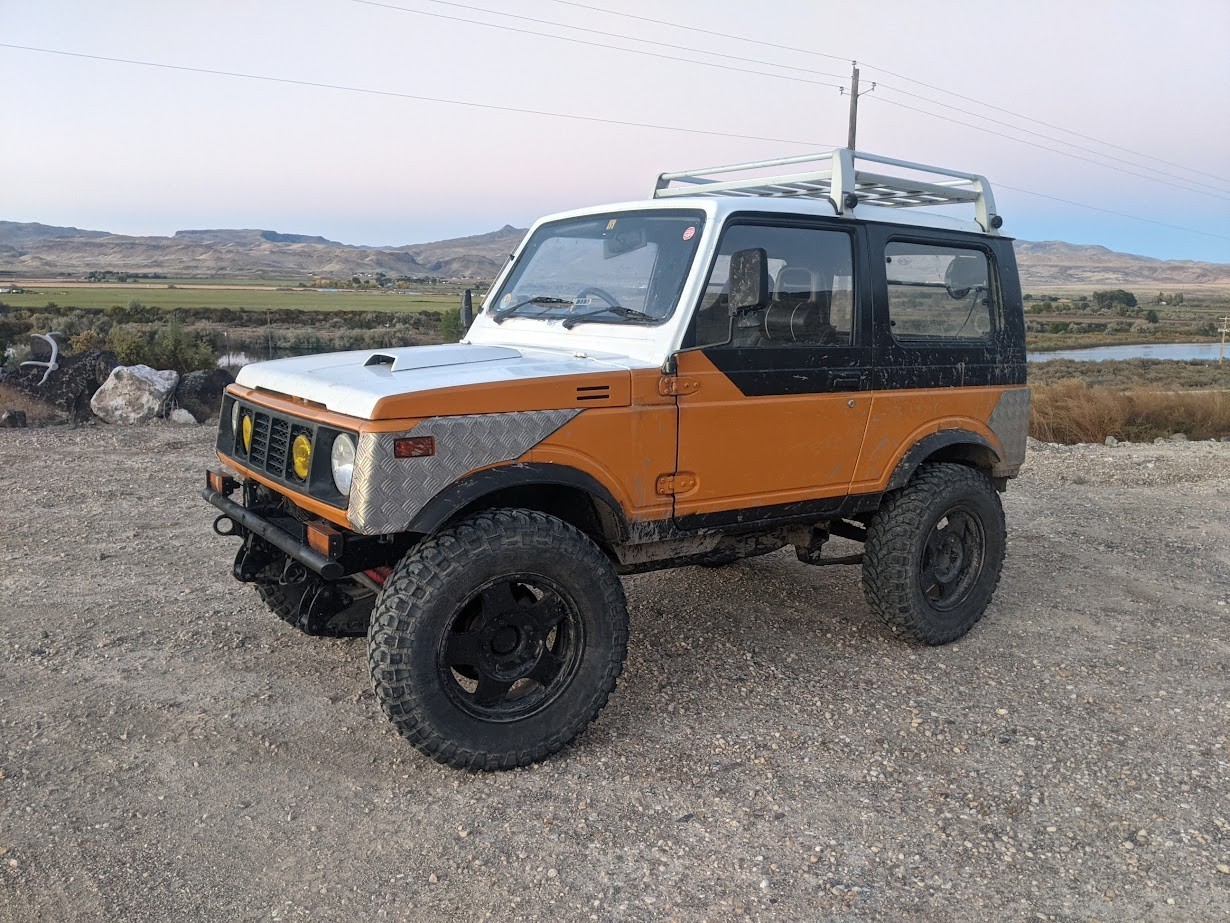 Suzuki-Samurai-1988-SUV-2