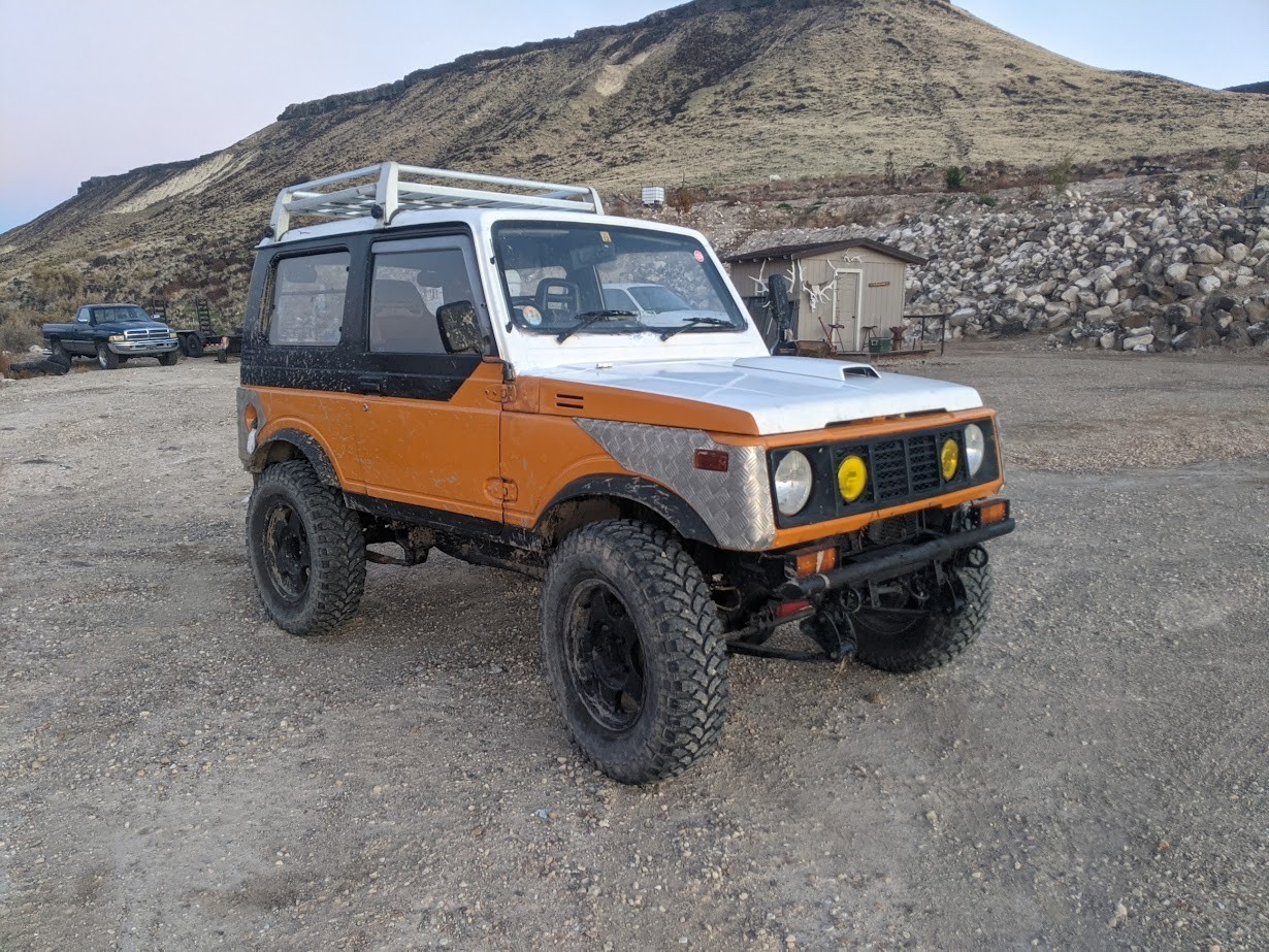 Suzuki-Samurai-1988-SUV-5