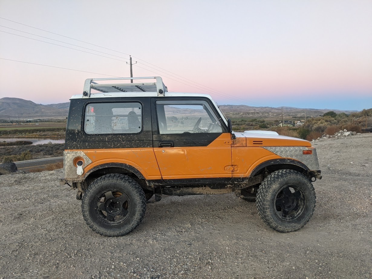 Suzuki-Samurai-1988-SUV-6