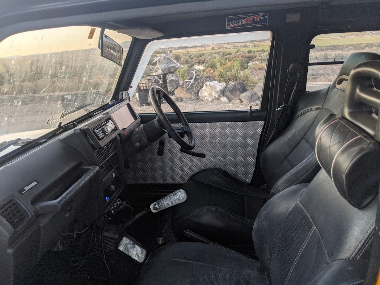 Suzuki-Samurai-1988-SUV-8