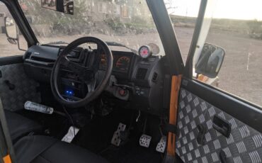 Suzuki-Samurai-1988-SUV-9