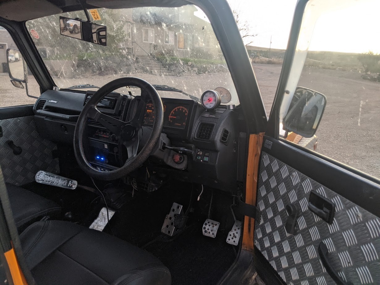 Suzuki-Samurai-1988-SUV-9